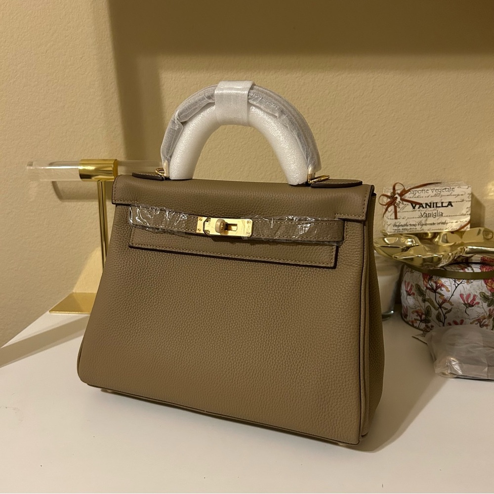 28 cm Etaupe Leather Structured Satchel